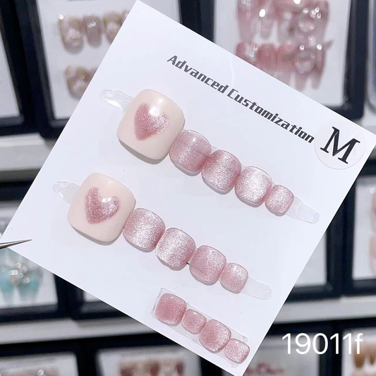 19011f # Pink Cat's Eye Love press on foot nails