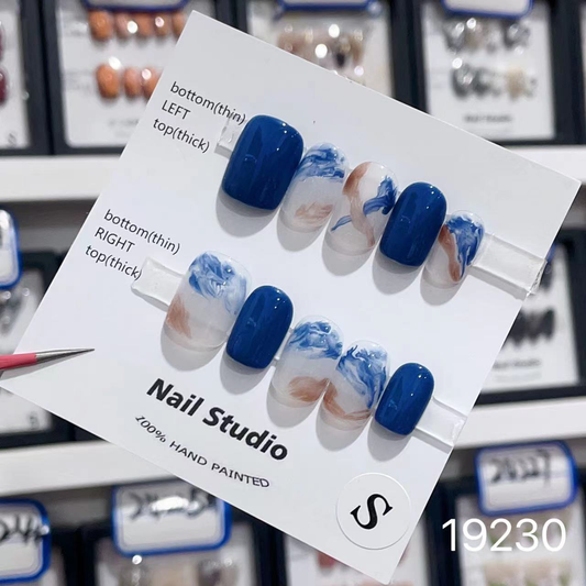 19230# Short nail blue blending press on nails